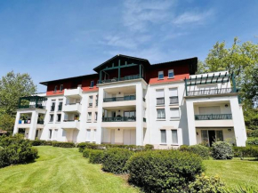 T2 lumineux à Cambo-les-Bains avec piscine, parc et parking, proche centre, équipé et sécurisé - FR-1-495-57